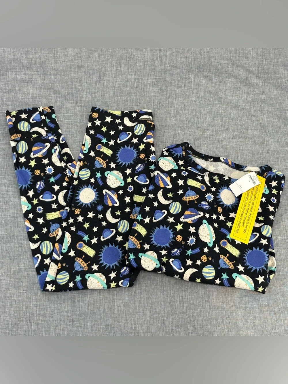 Gap Kids New Organically Grown Cotton Top & Bottom Print Sleep Set Pajamas